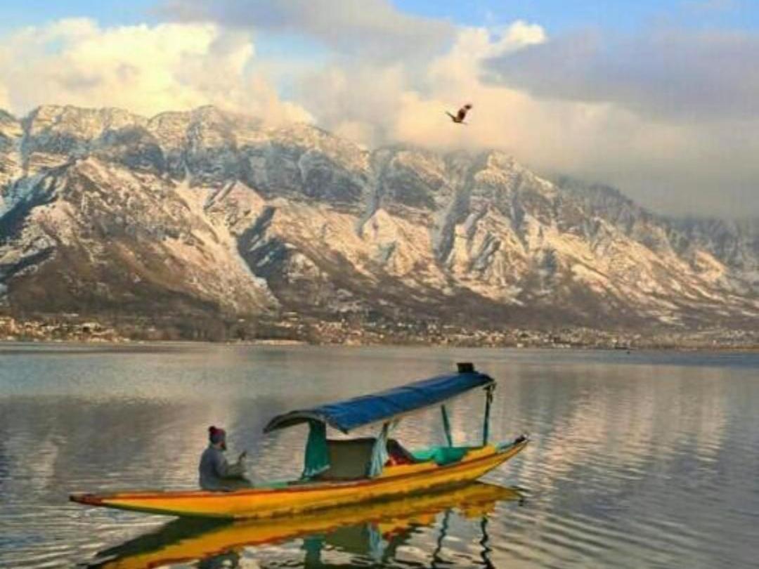 New Lakes Crown Group Of Houseboats Srinagar  Exterior photo