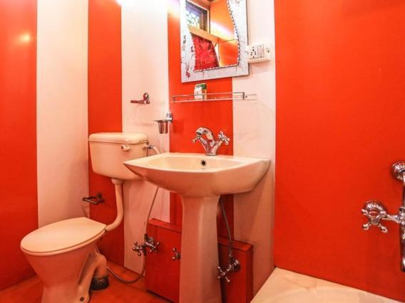 New Lakes Crown Group Of Houseboats Srinagar  Room photo